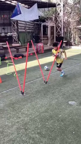 #tiktokfootballacademy #traning #stronger  #sport #real #realmadrid #coach #videoviral 