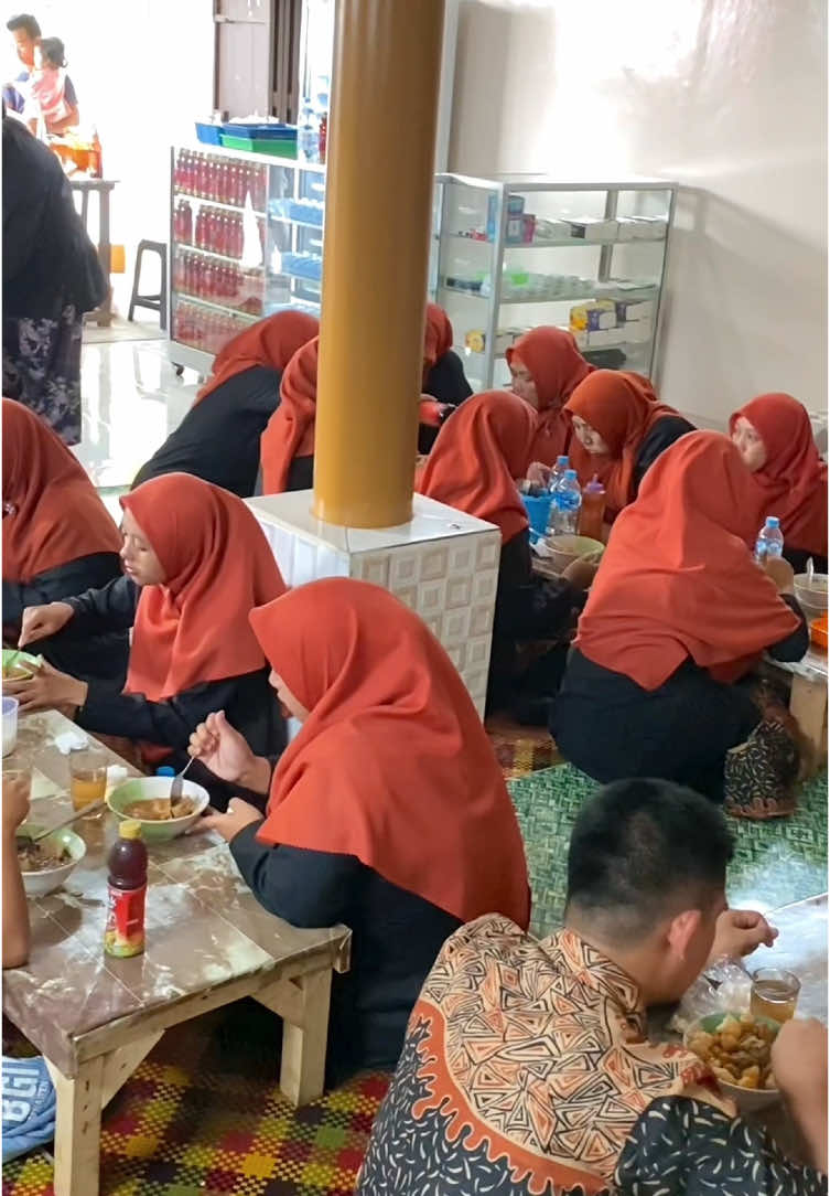 Gass buka buasa di Baso Dua Putra🤩 #basogarut #garutviral #jajanangarut #garutupdate 