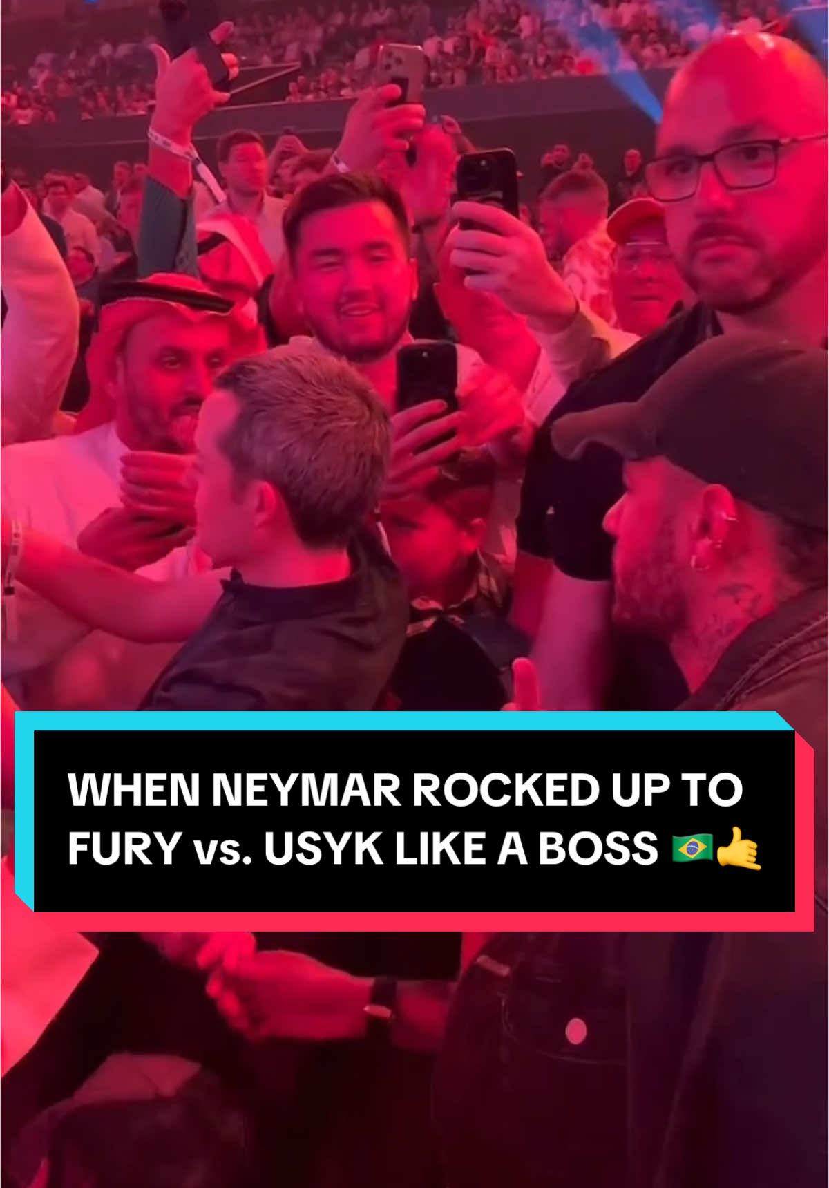 POV: When Neymar rocked up to Fury vs. Usyk like a boss 😮‍💨 #neymar #neymarjr10 #neymaredits #neymarjr_10jr #neymarjunior #jogabonito #santos #santosfc #footballtiktok #soccertiktok 