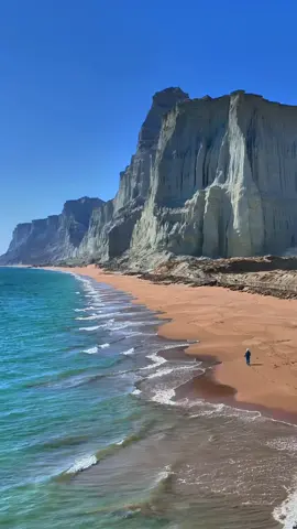 Surbandar Beach, Gwadar 🇵🇰 #gwadar #pakistan #travel 