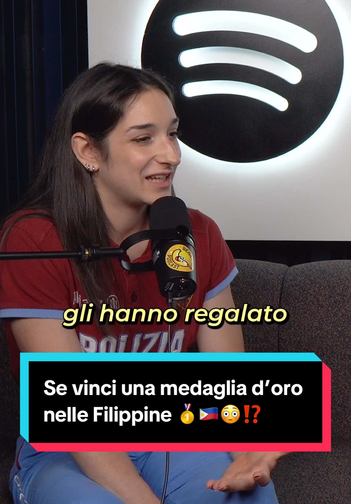 Se vinci una medaglia d’oro nelle Filippine 🥇🇵🇭😳⁉️ - @ElisaIorio  🎧🎶 Altre curiosità nel Video Completo su YouTube e Spotify 👀‼️ 👉🏻 Link in Bio 🌏 #podcast #filippine #medagliadoro #olimpiadi #premio 