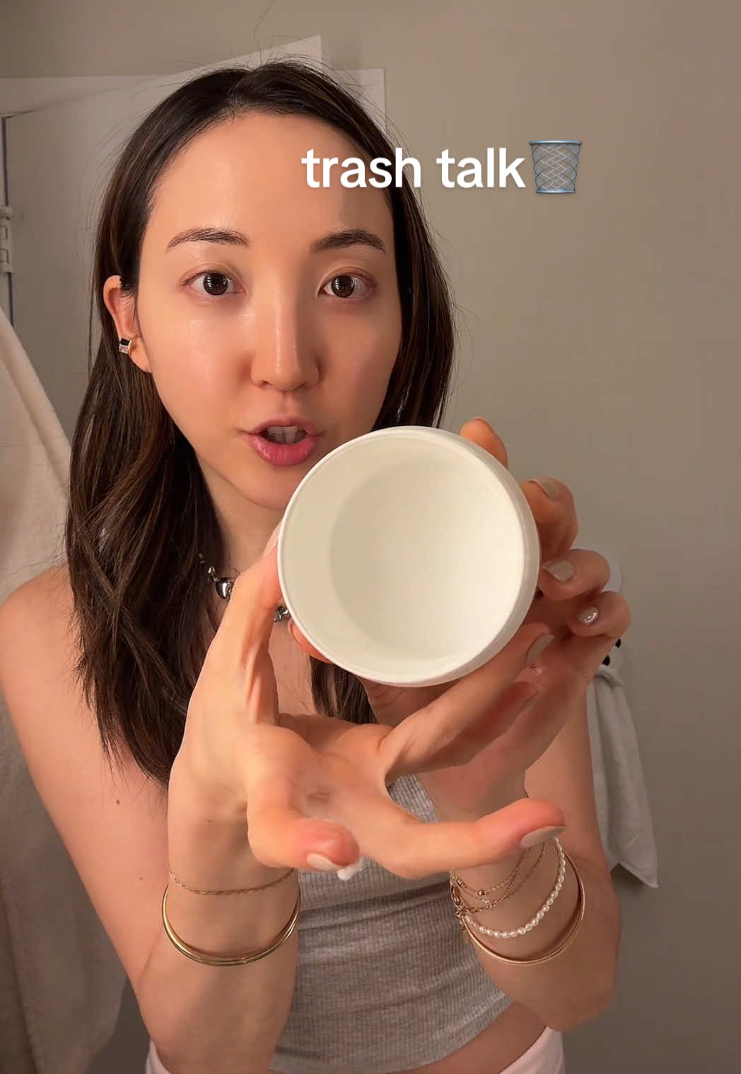 it’s always sad saying goodbye. @Sulwhasoo.us FCAS @Furtuna Skin eye serum @Estée Lauder Renutriv eye serum @cocokind retinol gel @chantecaille lip tint @Guerlain watery oil serum @TROIAREUKE 💙 트로이아르케 energy cream @AIREM ceramide serum. happy March! #empties #skincareempties #skincarefavorites #antiagingserum #beautytipswithava 