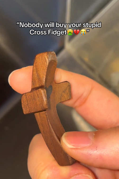 God is with us, Amen! ✝️🥰🙏#god #jesuslovesyou #christiantiktok #fidgettoys #anxietyrelief #loveugift #fypシ゚viral 