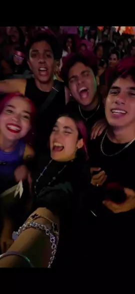 A responder a @infinite_katlen0 Os rosa no show da #Anaflaviacastela || #Dosrosa #dosrosas #osrosa #osrosas 