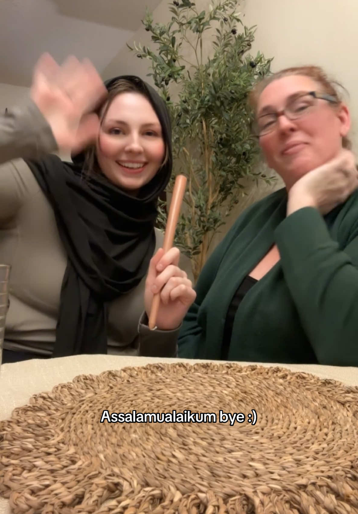 Such a blessing to have so much support as a new revert 🤍had so much fun interviewing my mom’s first time fasting during Ramadan :)  #muslim #revert #muslimtiktok #islam #RamadanMubarak #Ramadan #fasting #fyp @The_Red_Panda 