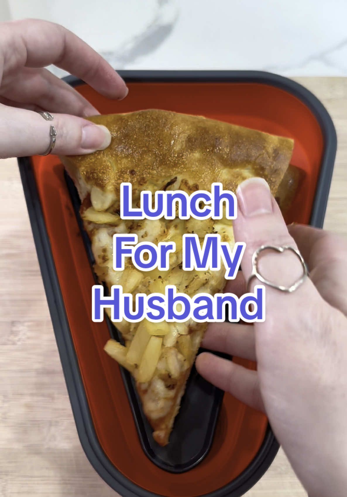 Husband’s Lunch 😃 Smash or Pass?  #pizza #pizzalover #pizzahut  #lunchformyhusband #husbandlunch #worklunchideas #lunch #packalunchwithme #packalunchformyhusband #bento #bentobox #lunchesforhusband #worklunchideas #easycoldlunchesforwork #lunchesforwork #easyworklunches #lunchideasforguests #officelunch 