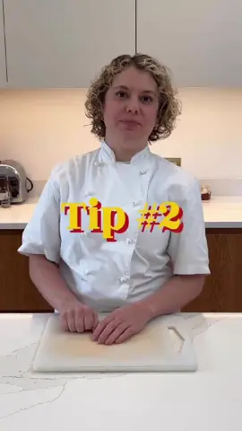 20 second tips! Tip 2, working clean 🧼  #WomenInFood #WomenInHospitality #ChefLife #20SecondTips #ChefTips 
