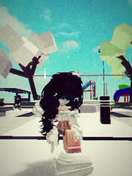 بنات ما اكدر اسويلجن شرح لسكناتي 🎀😼.  #ايمو_ماب_البيوت #سكن #friends #white #doll #viraltiktok #ماب_البيوت #ايمو #tiktokviral #robloxgame #viral #العراق #عراق #🇮🇶  #اذوب_اذوب_اذوب #انا_وياج_يم_شامه #Brookeven #iraq #iraqi 
