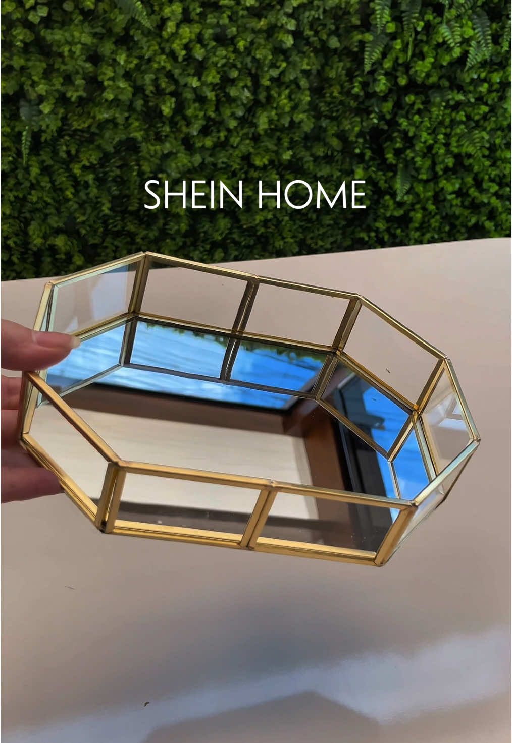 SHEIN HOME  Recebidos SHEIN para minha penteadeira ✨ cupom: kalitacolimbr  🔍 IDs:  46934467, 32682072, 32682072, 32682072, 47517790, 47517790, 47517790, 27738911, 18165664.  Use meu código de busca 24RWE na SHEIN para descobrir itens aconchegantes que elevam seu estilo!  @SHEIN @SHEIN Brasil  #SHEINhome #saveinstyle #SHEINforAll #SHEIN #loveshein ad #SHEINPartner #penteadeira 