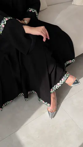 عباية مورده 