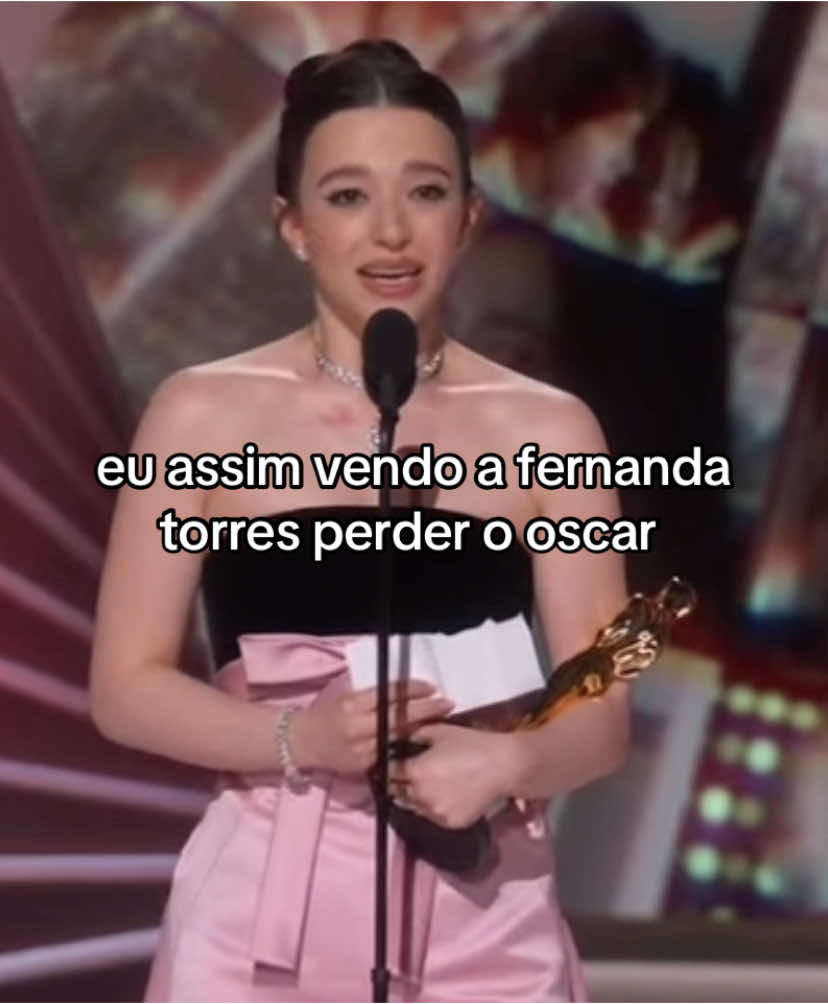 gnt eu nao conhecia ela juro 😭😭😭 #aindaestouaqui #fernandatorres #seltonmello #oscar #meme #fy #fyp #foryou #foryoupage #viral #viralvideo #viraltiktok #video #paravoce 