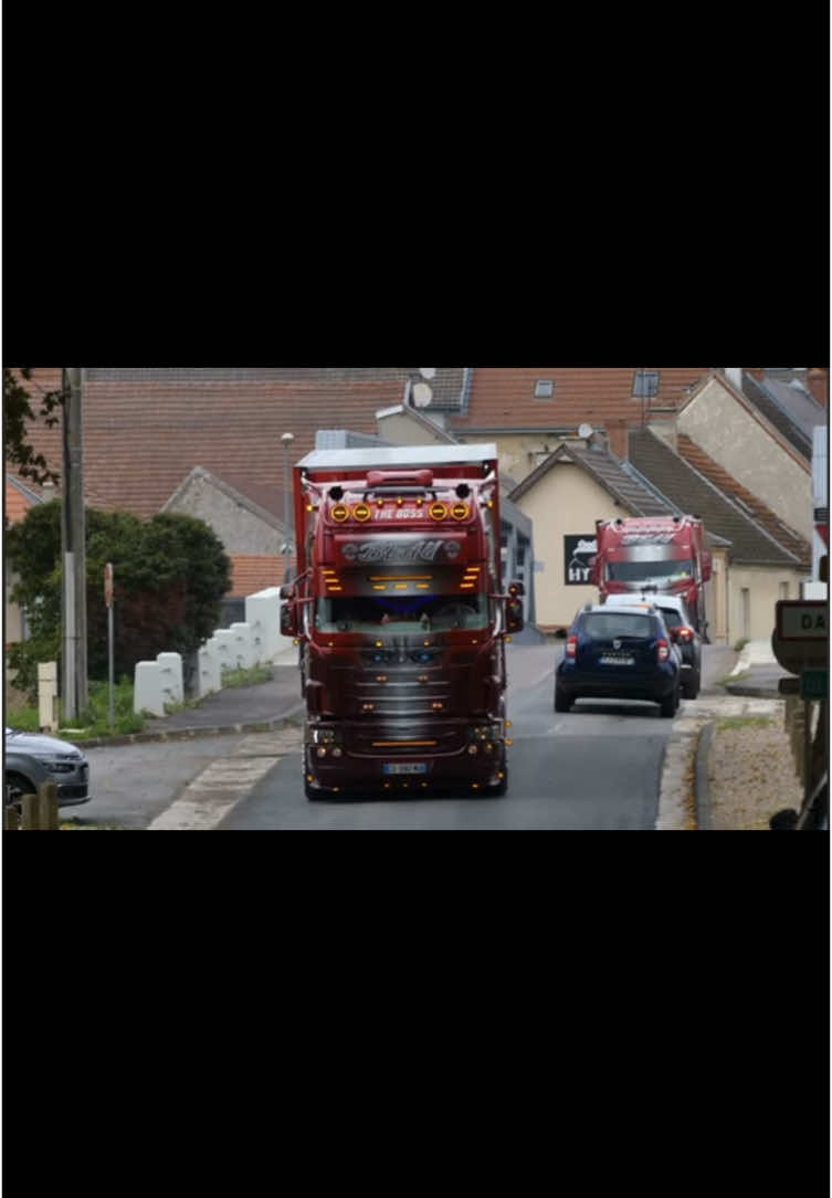 Transports Beau 😍🤙🏼 - #fouryoupage #pourtoi #faitemoipercewesh #truckspotting #volant3branches #scaniav8 #echappementlibre #rassemblementcamions #expos 