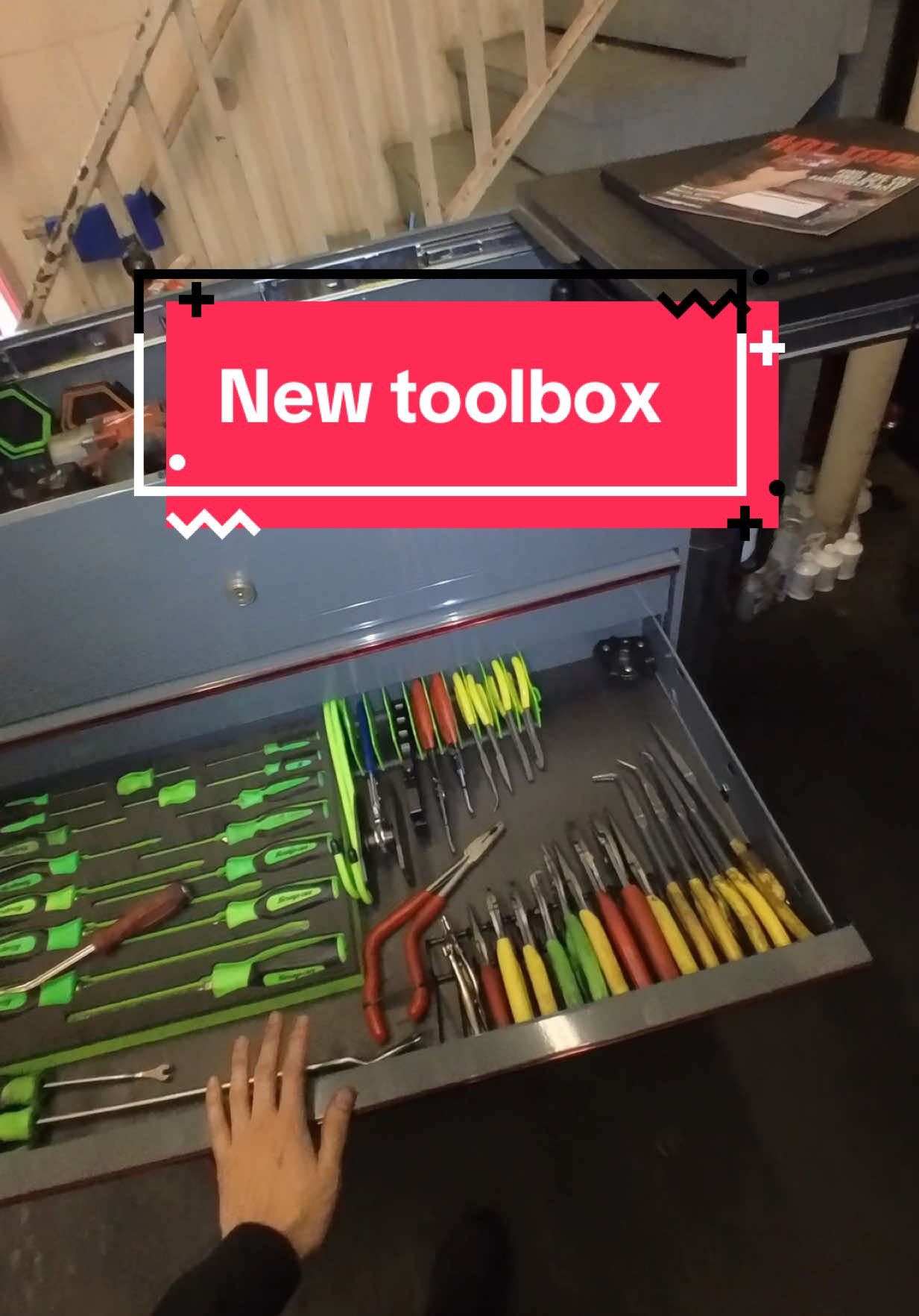 Replying to @cFrentz3 comment for the new box tour #fy #fyp #automotive #pov #mechanic #mechaniclife #mechanicsoftiktok #toolbox 