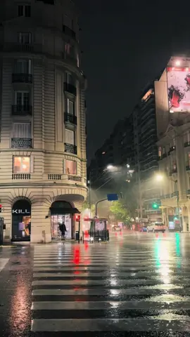 Llueve en Buenos Aires #CABA #buenosaires 