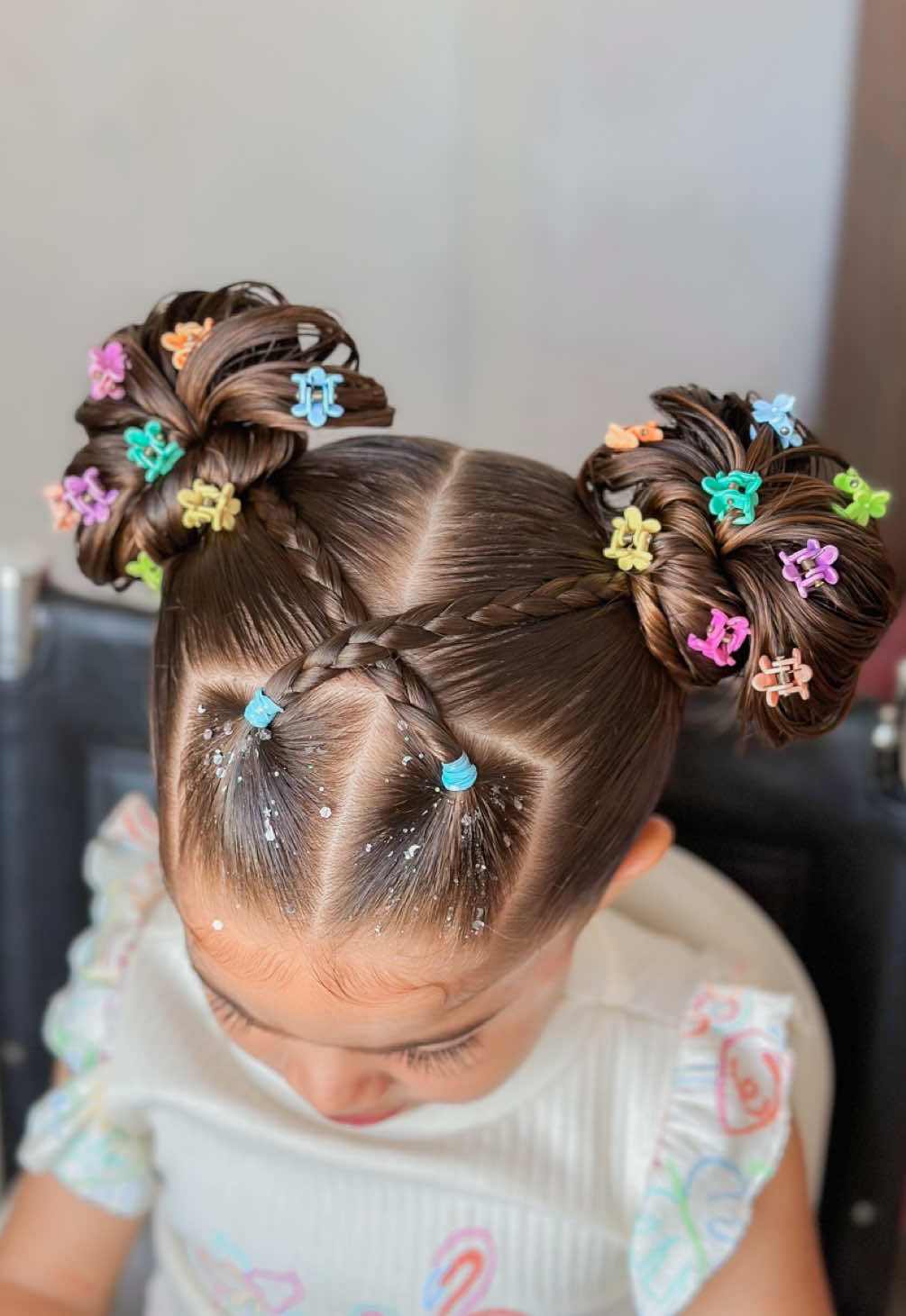 Penteado infantil fácil e fofo 🎀 . . . . . . . #penteadoinfantil #peinados #maedemenina #penteadosfaceis #penteado 