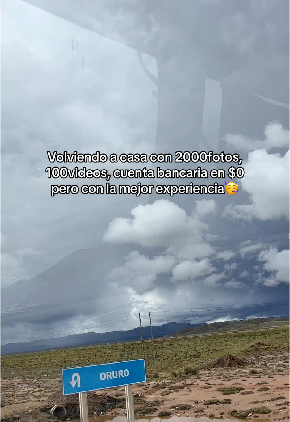 Fue el mejor carnaval? Claro que siiii 🥳🥴 otro año volveré 🤞🏼  Ojalá algún día de protagonista, mientras tanto de espectadora también se la pasa muy bien 🫶🏼  #oruro_capital_del_folklore #paratiiiiiiiiiiiiiiiiiiiiiiiiiiiiiii #bolivia #carnaval #orurobolivia #lomejordelcarnavaldeoruro😍 #oruro2025carnavales #jenncampos 