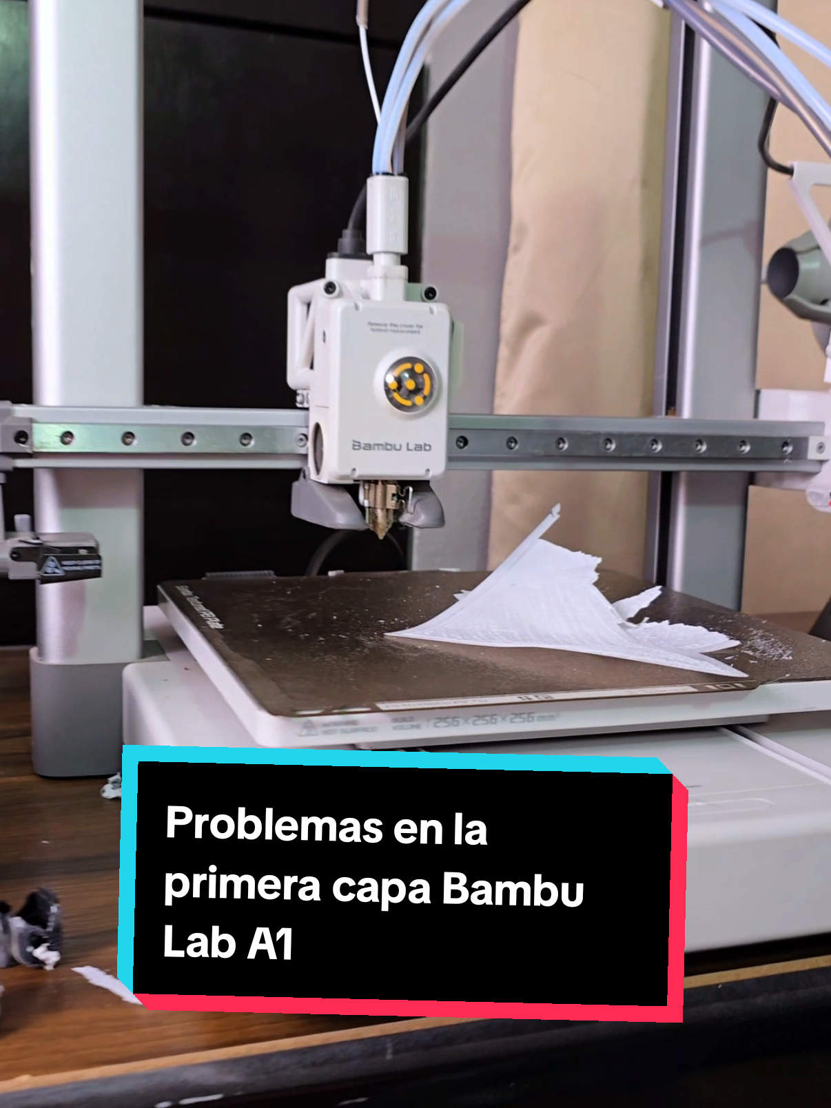 Así arregle los problemas de la primera capa en mi Bambu Lab A1 #impresion3d #impresoen3dmx @mexicomakers.com.mx @BAMBULAB USA 