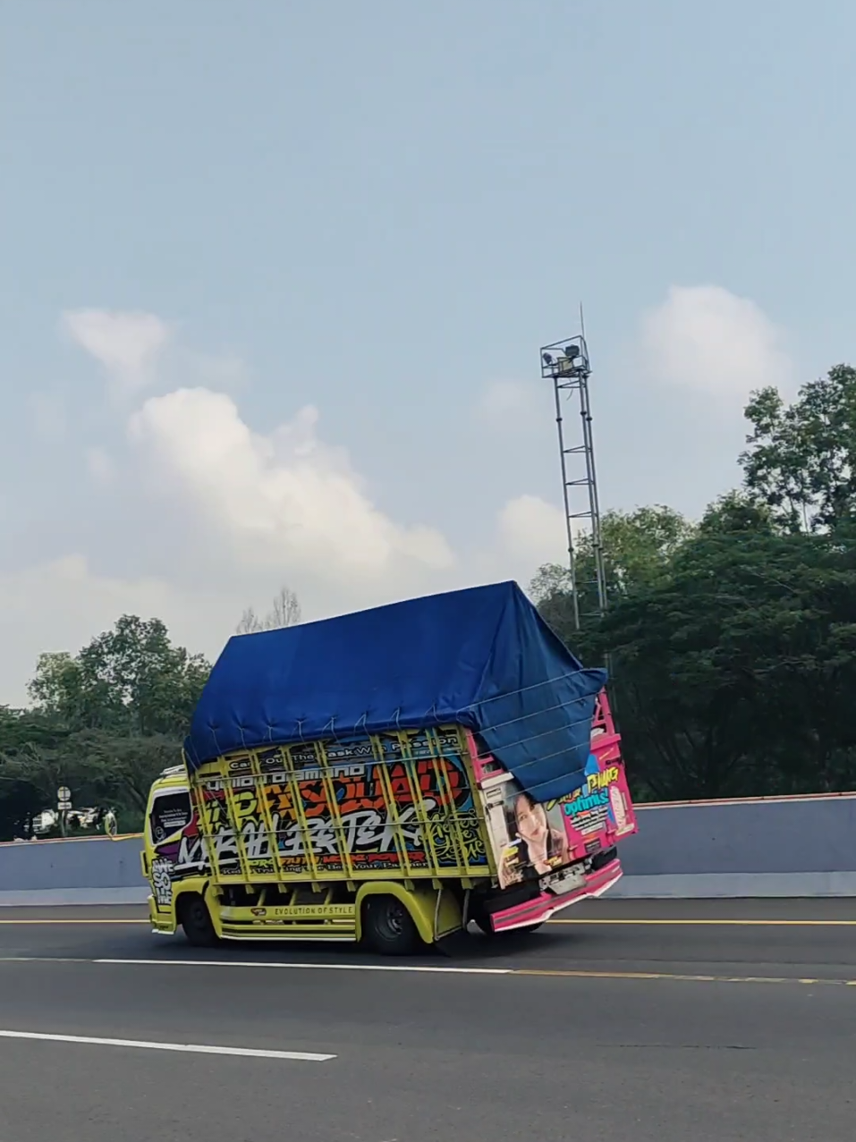 ramadhan race telah tiba🏁 #ramadhanrace #sodrekersindonesia #trukmaniaindonesia #trukoleng #trukcabe #viral #fyp #fyppppppppppppppppppppppp 