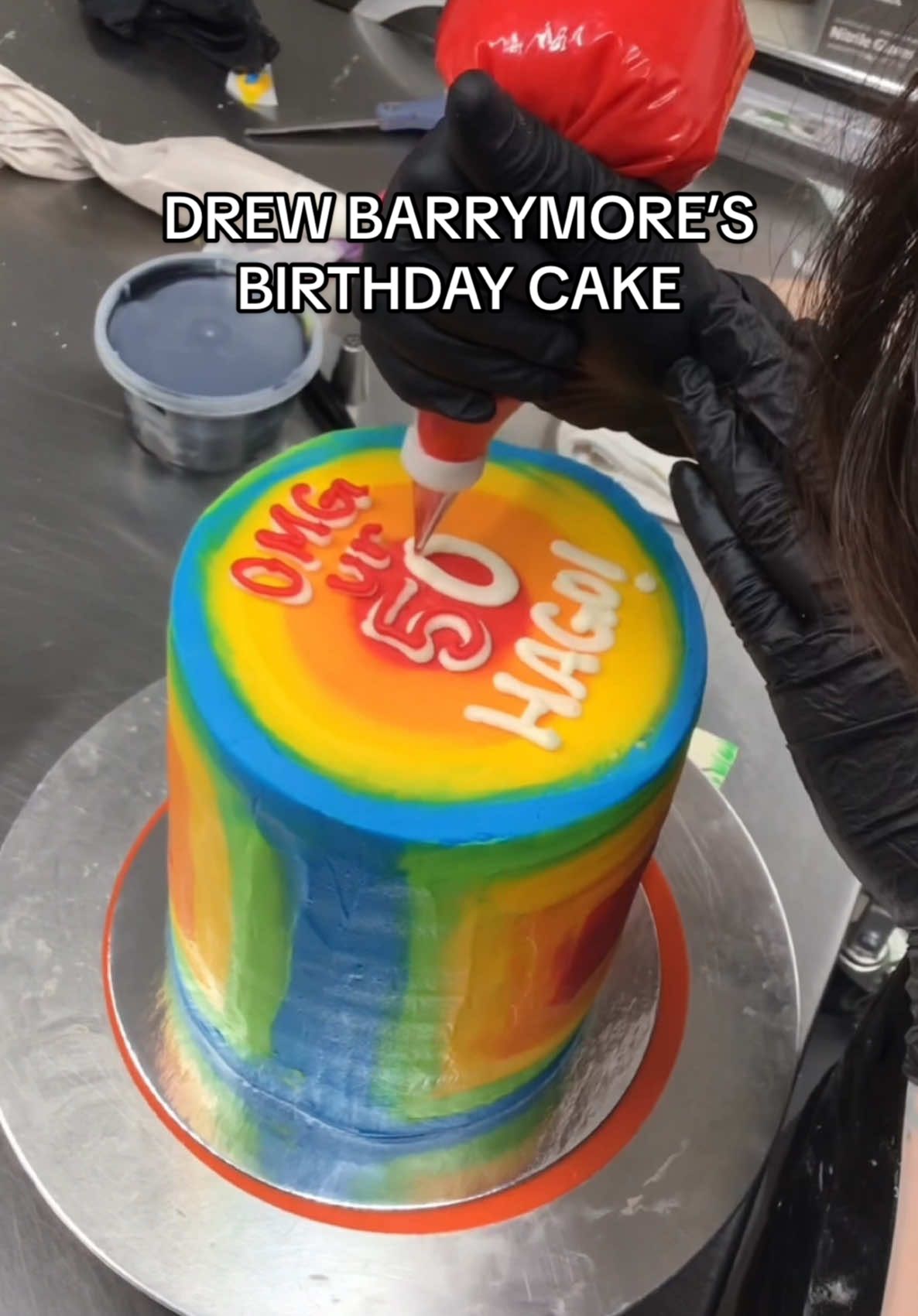 The second of @Drew Barrymore 50th Birthday Cakes!!! 🫶🌈 #flourshop #drewbarrymore #birthday #birthdaycake #cakedecorating #sprinklecake 