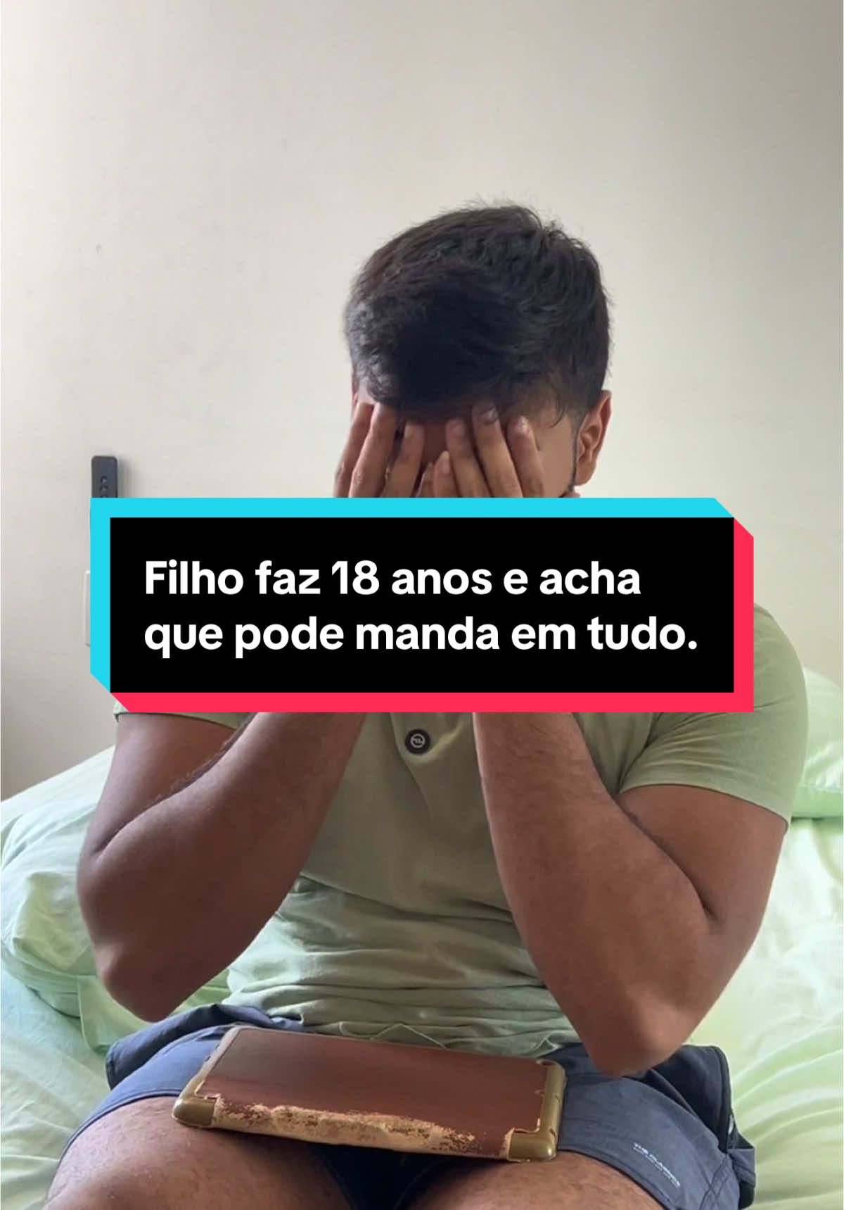 Filho faz 18 anos e acha que pode manda em tudo, mais pai resolve da uma lição nele…