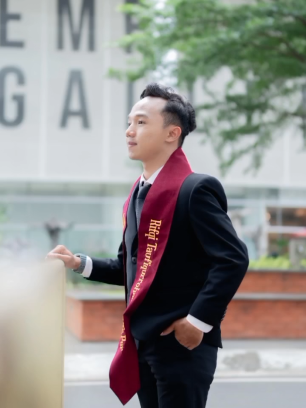 Officially S.Tr.Par 🎓 #graduation #wisuda #d4  #perhotelan #tourism #hospitalitymanagement 