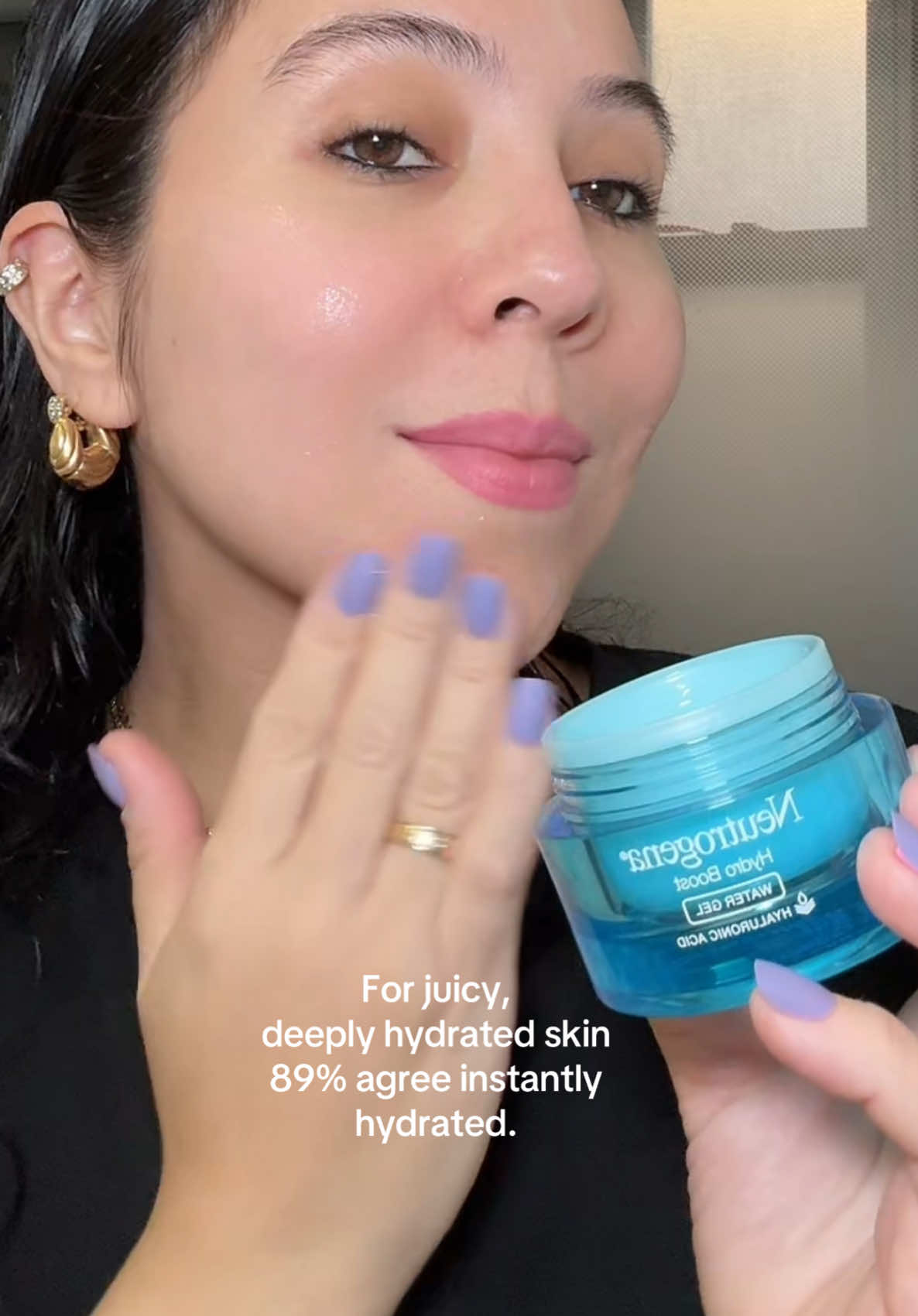 Neutrogena Hydro Boost Hyaluronic For juicy, deeply hydrated skin 89% agree instantly hydrated #TikTokShop #ttslevelup #tiktokshopfinds #ttsdelightnow #skincare #GlowUp #skincaretips #neutrogena #hyaluronic @Neutrogena and 