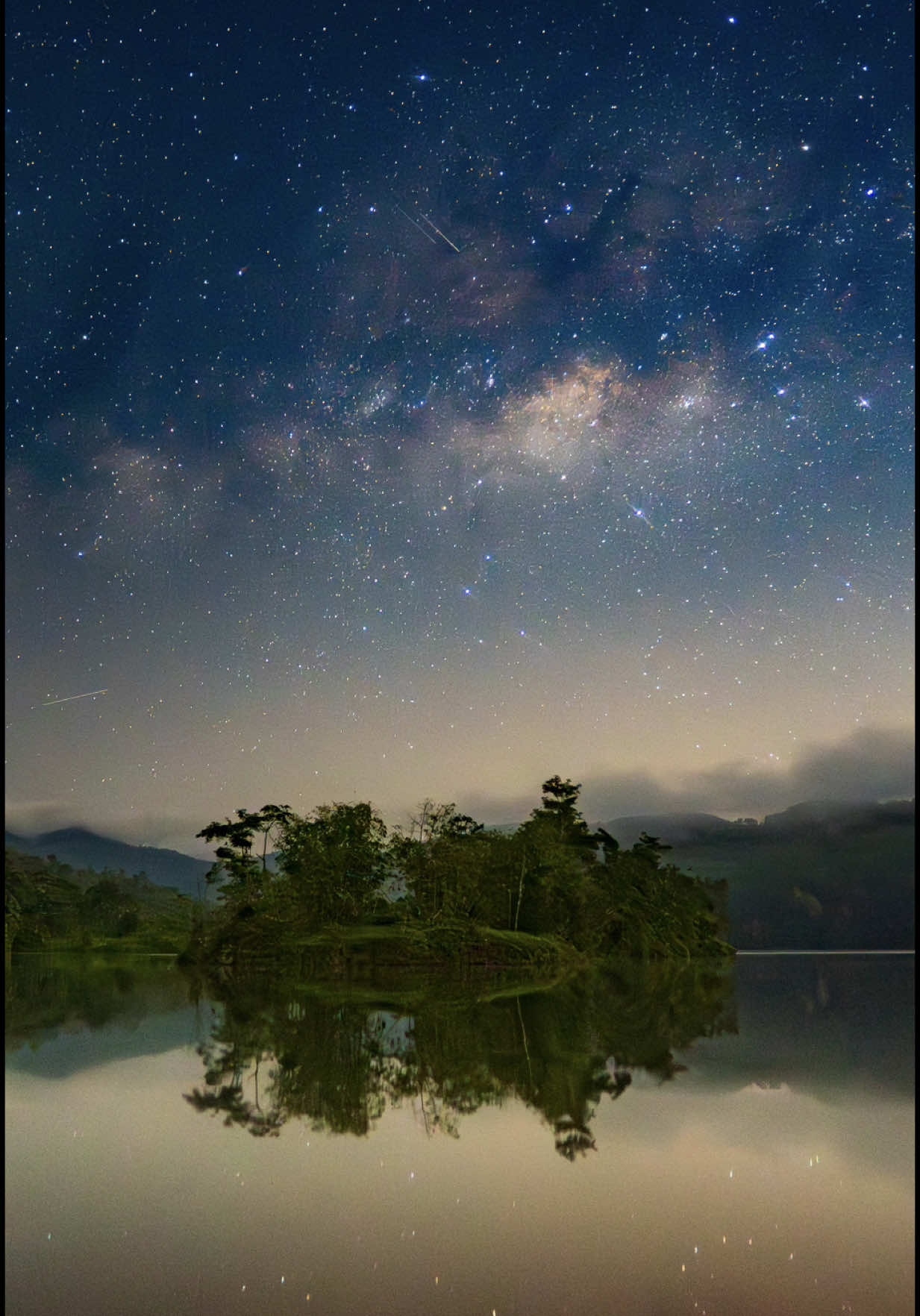 Capturing the Milky Way requires patience, but the results are worth the wait! #milkyway #malaysia #sony #a7iii #AlphaForYou #ShootWithAlphaMy #SonyAlpha