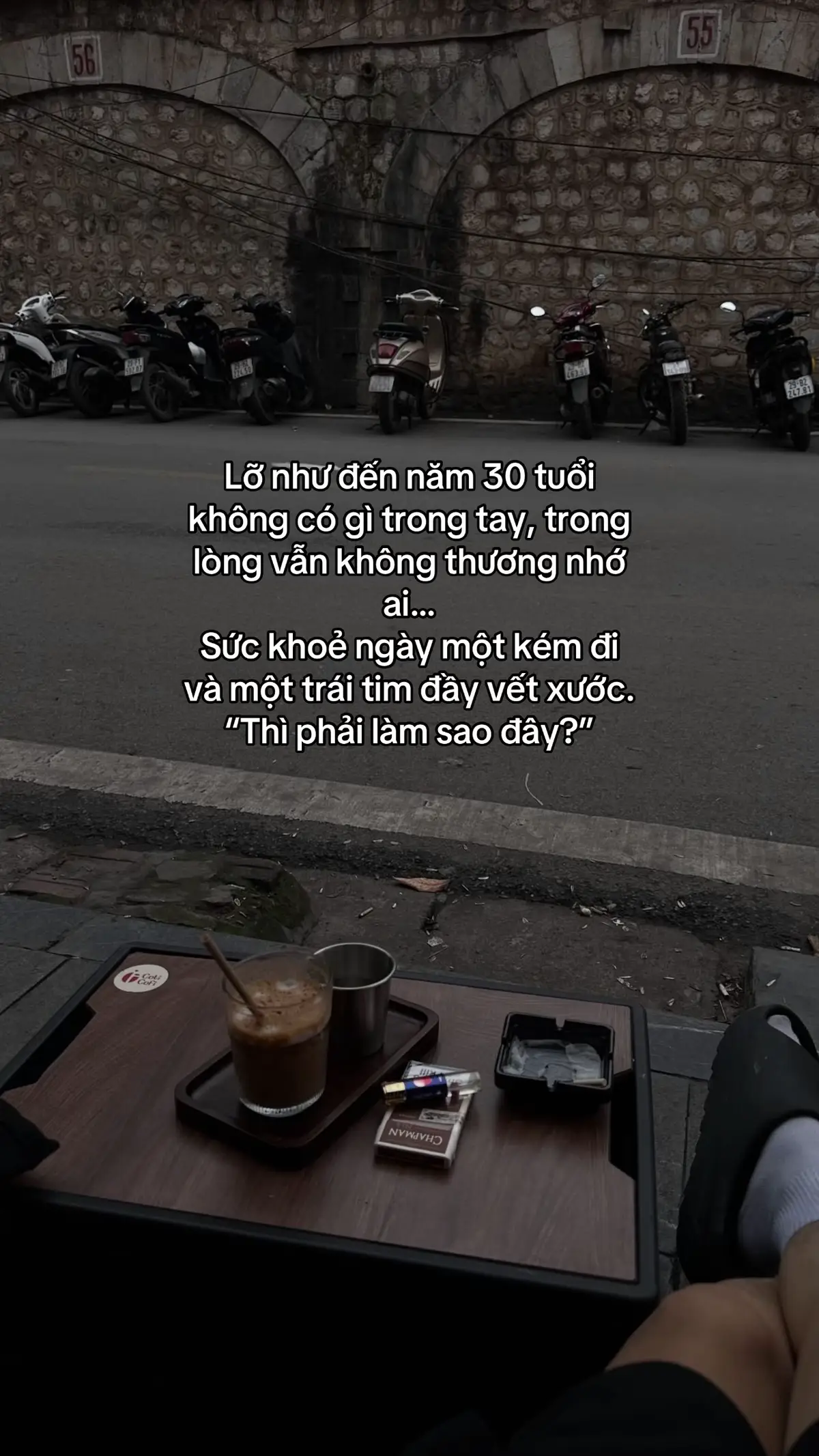 Lỡ như đến năm 30 tuổi không có gì trong tay, trong lòng vẫn không thương nhớ ai… Sức khoẻ ngày một kém đi và một trái tim đầy vết xước. “Thì phải làm sao đây?”#fyp 