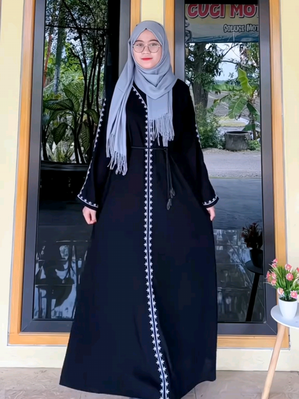 #zyxbca #fypage #abaya #abayafairis #abayahitam #abayabordir #abayapremium 