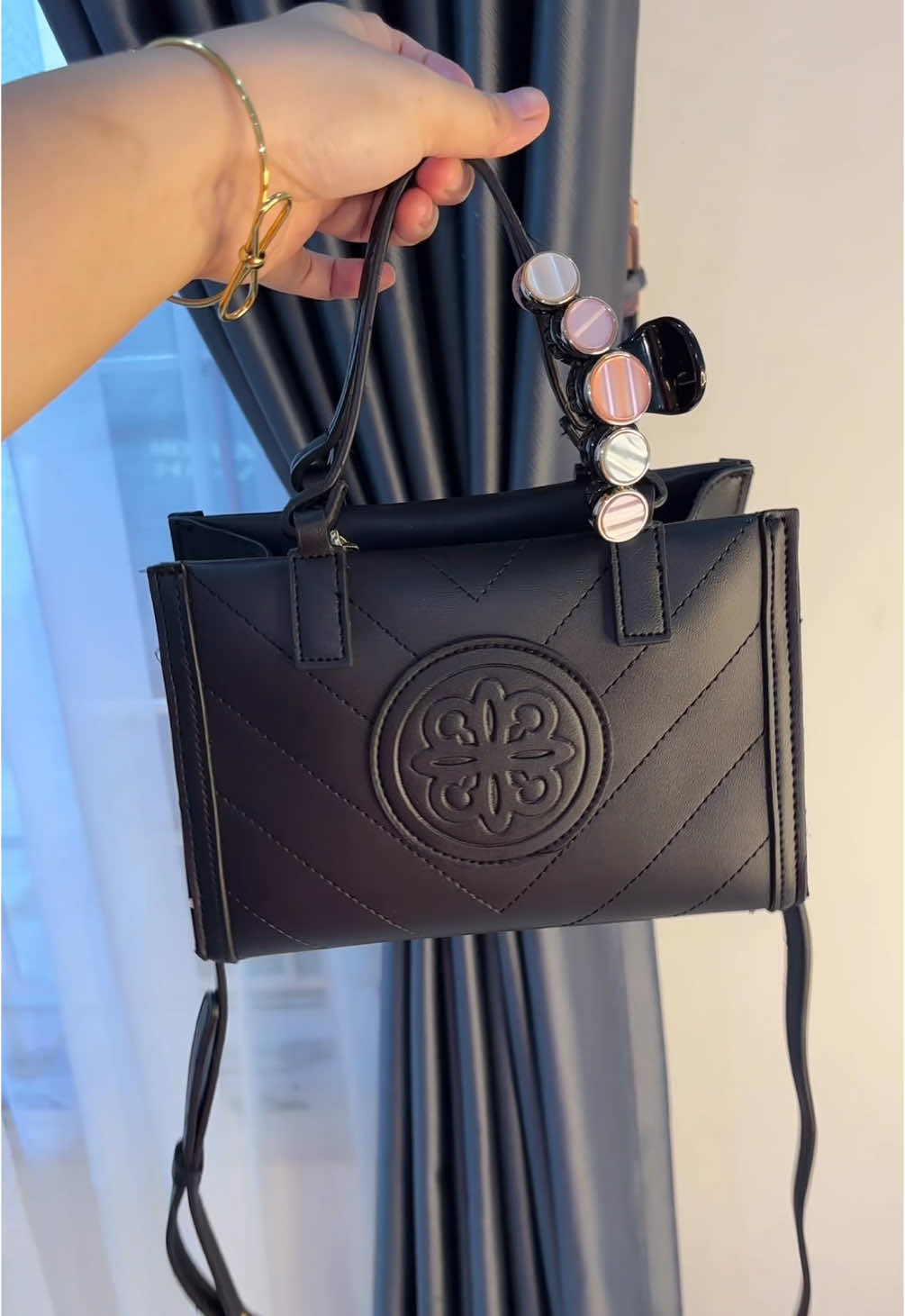 Minimal punya 1 tas dari les catino💕 #rekomendasitaswanita #racuntiktok #lescatino 
