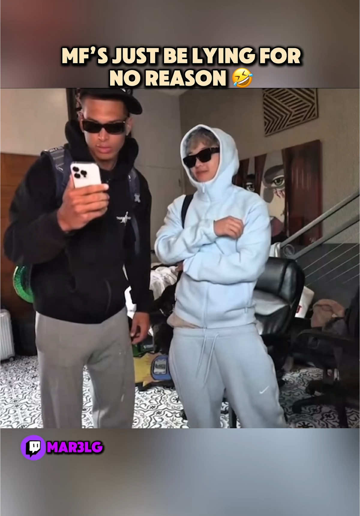 On our live??? 😭 #mar3lg #marlon3lg #jasontheween #faze #twitch #twitchstreamer #clips 