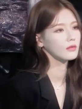mother still slaying! #gidle #miyeon #chomiyeon #kpop #girlgroup #starr_nm #dontletthisflop #fyp 