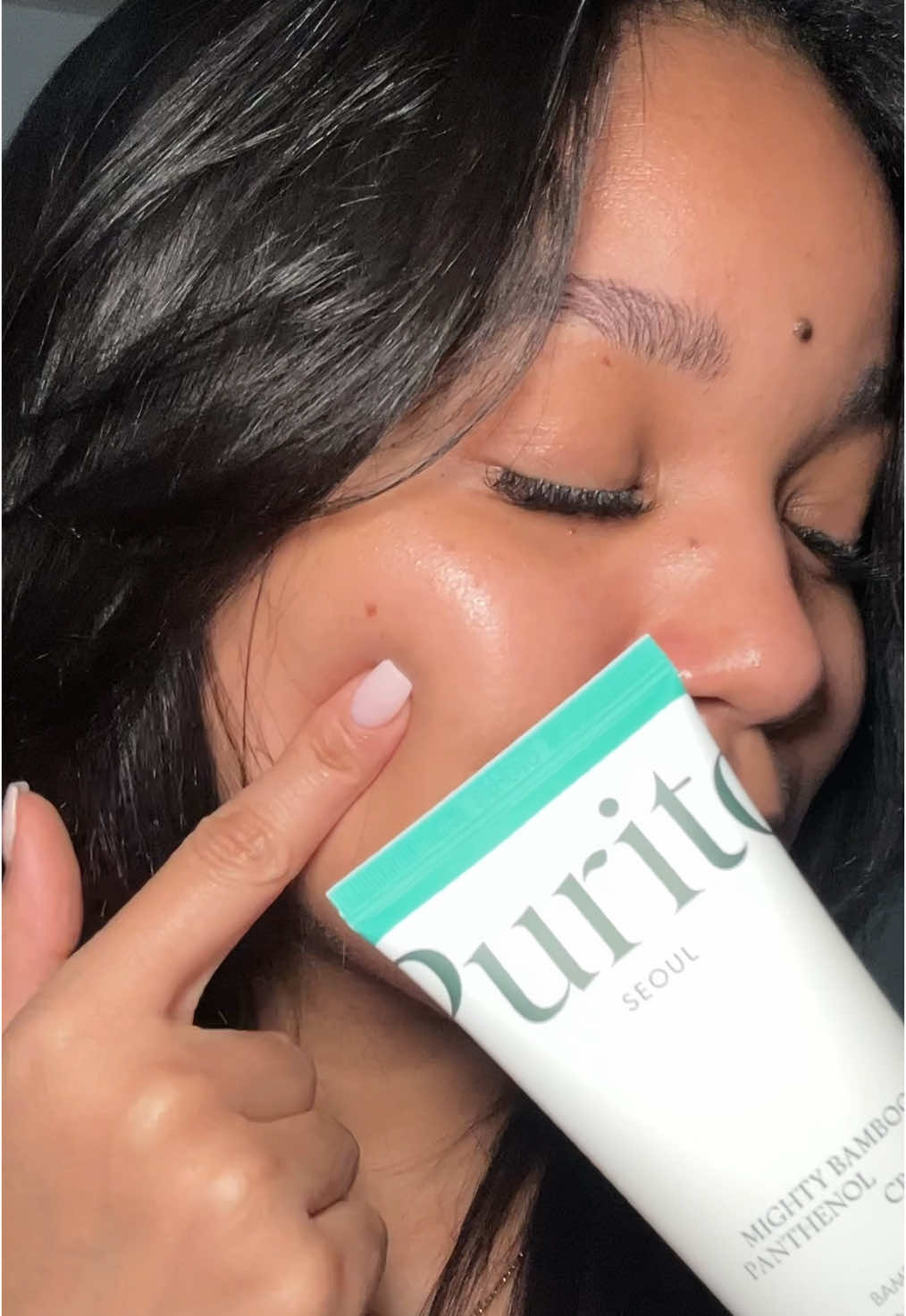 Hidratación y calma para tu piel con #Purito! 🌿✨ La Mighty Bamboo Panthenol Cream está formulada con: ✅ Extracto de Bambú: Nutre e hidrata profundamente. ✅ Pantenol: Suaviza, calma y refuerza la barrera cutánea. ✅ Ceramidas: Protegen y reparan la piel. I received this product for free from PURITO and Picky.  @Picky Shop: @Picky Shop: @PURITO SEOUL  #creatorsearchinsights #pickyreview #gopicky #pickyxpurito #purito #cuidadodelapiel #skincarecoreano 