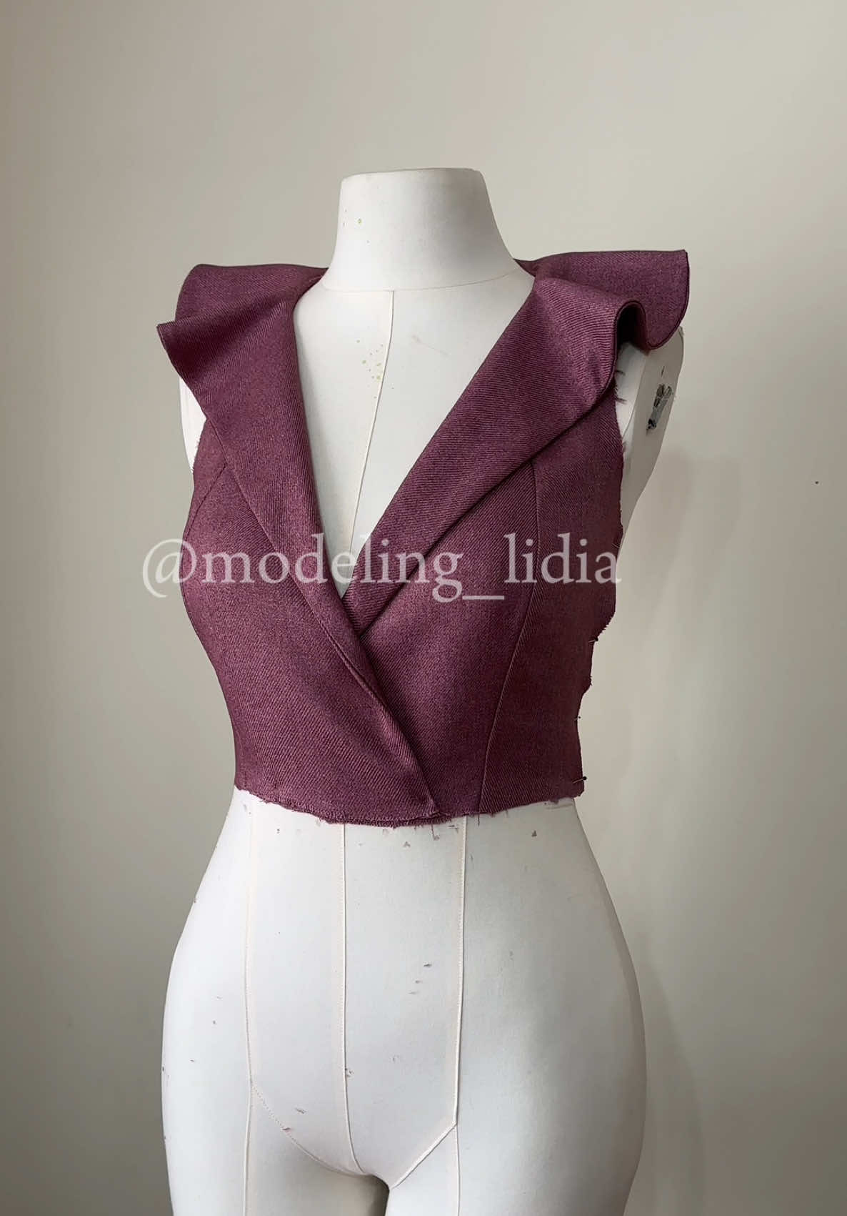 #couturedetails #hautecouturedress #HowTo #LearnOnTikTok #USASewing #LondonStyle #DIY 