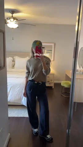 Trouser pants & baseball hat kind of day ##officefit##sandiego##fitcheck