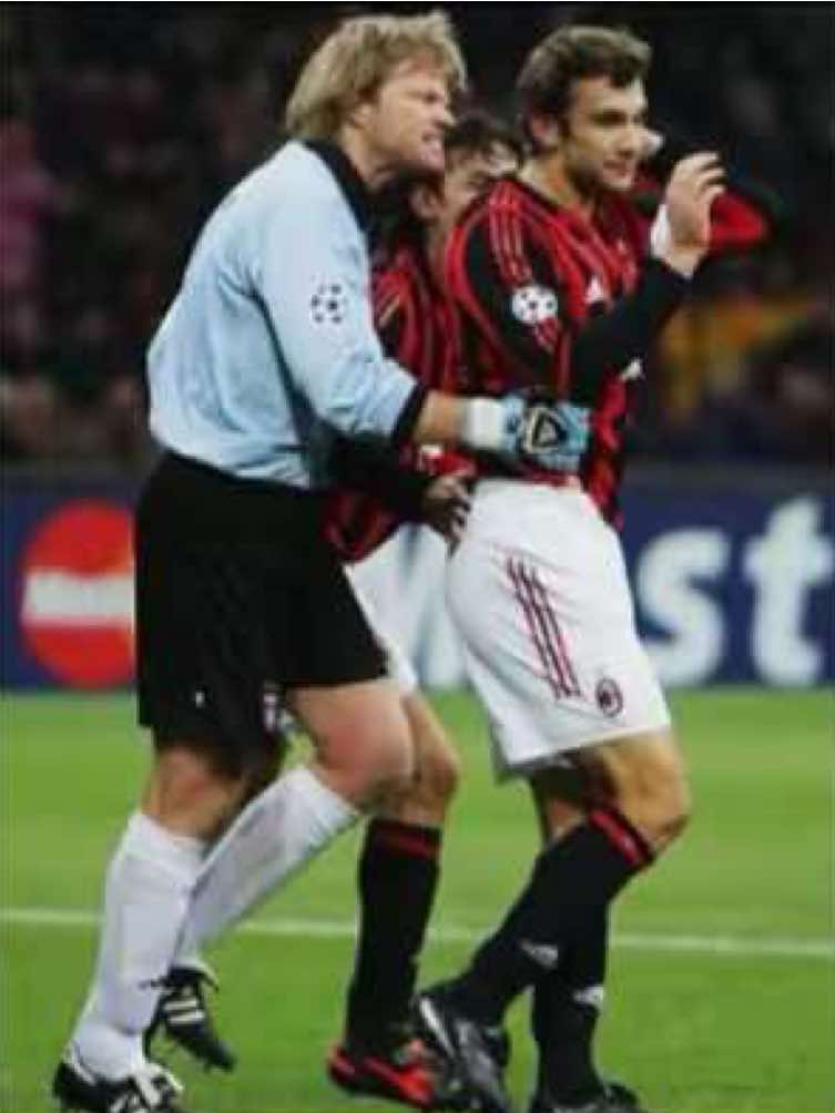 Best Revenge Football History. | #acmilan #bayern #championsleague 