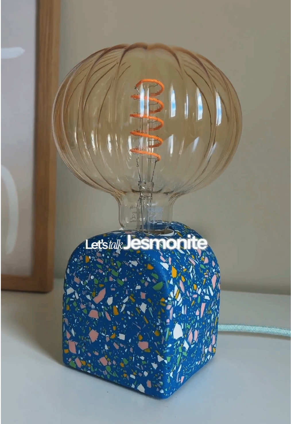 Let’s talk Jesmonite 💙 #nederland #woondecoratie #terrazzo 