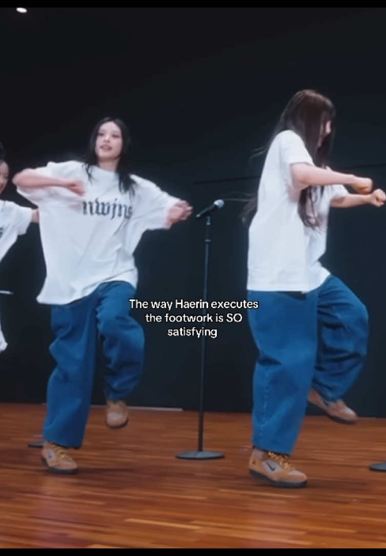 shes such an underrated dancer 🙏#newjeans #njz #haerin #dance #kpop #fyp #hiphop 
