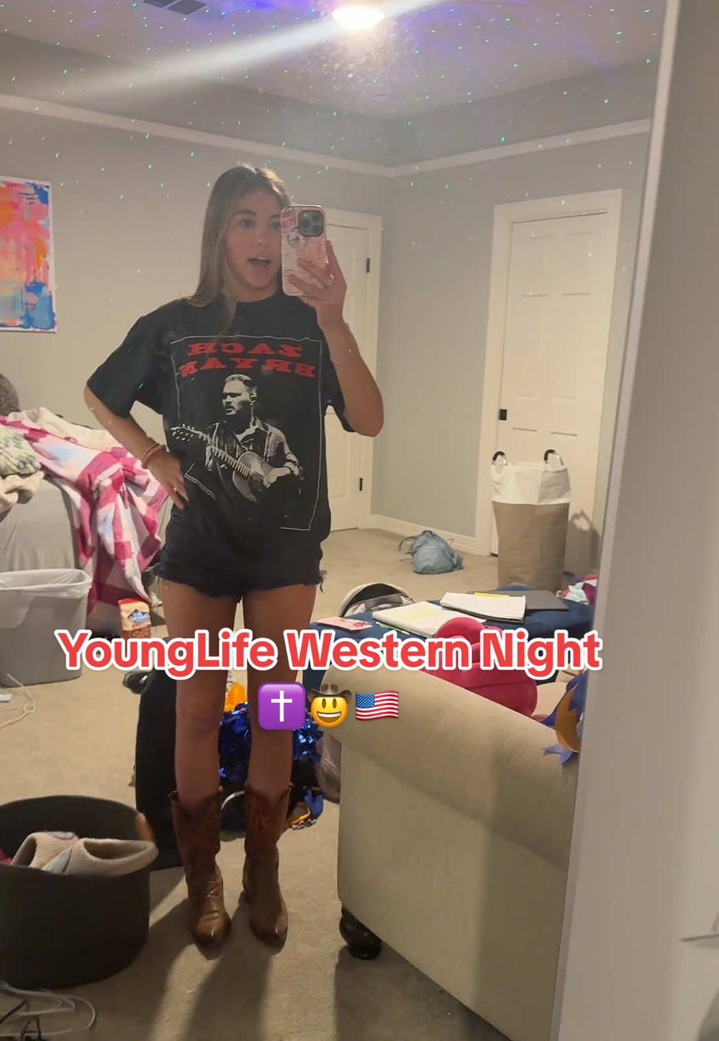 I ended up winning a piñata 🪅🪅 #fyp #grwm#younglife#getdressedwithme #tryon#zachbryanoutfit#jeanshorts#westernnight#zachbryan#cowboyboots#cowboyoutfit#OOTD 