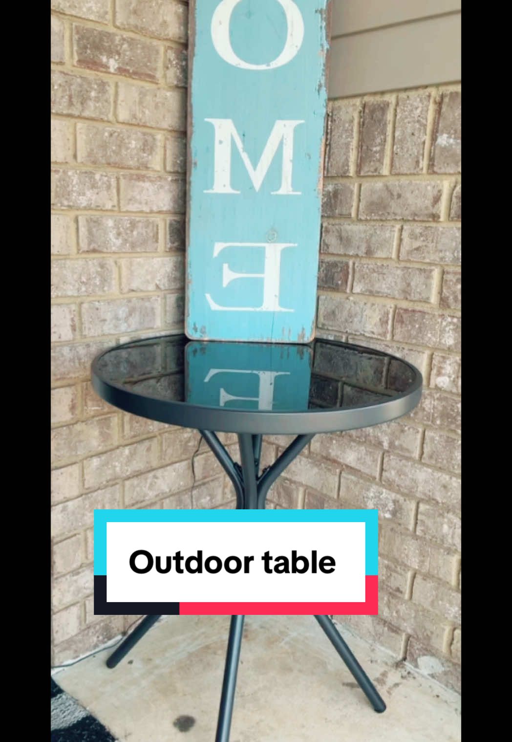 Loving my tempered glass outdoor table 👏👏👏 #outdoor #outdoorfuniture #outdoortable #frontporchdecor 