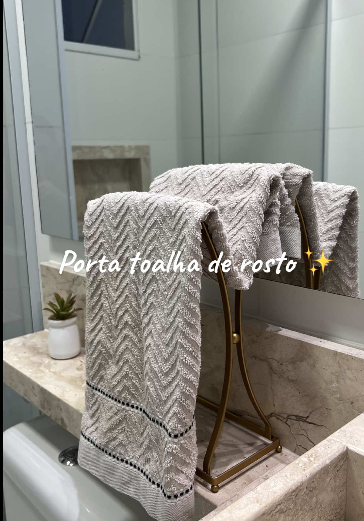 Comprei um porta toalha de rosto para bancada ✨ #fy #fyp #foryoupage #portatoalha #comprinhas #shopee #toalhaderosto