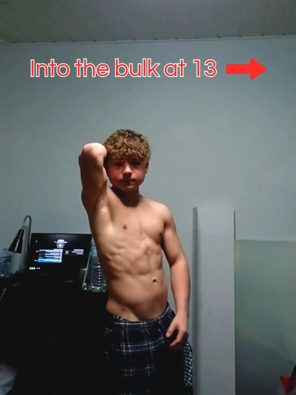 Into the Bulk at 13 - into the Cut with 14 @joel🦧  Please Like the Post 🙏🏼 #gym #GymTok #Fitness #bodybuilding #2010 #fyp 