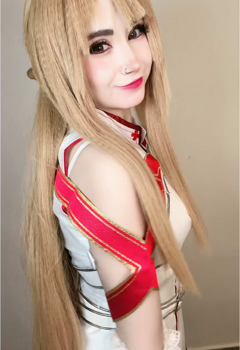 New cosplay! 🧡  . . . . . . . . #asuna #asunacosplay #cosplay #sao #saocosplay #swordartonlinecosplay #swordartonline 