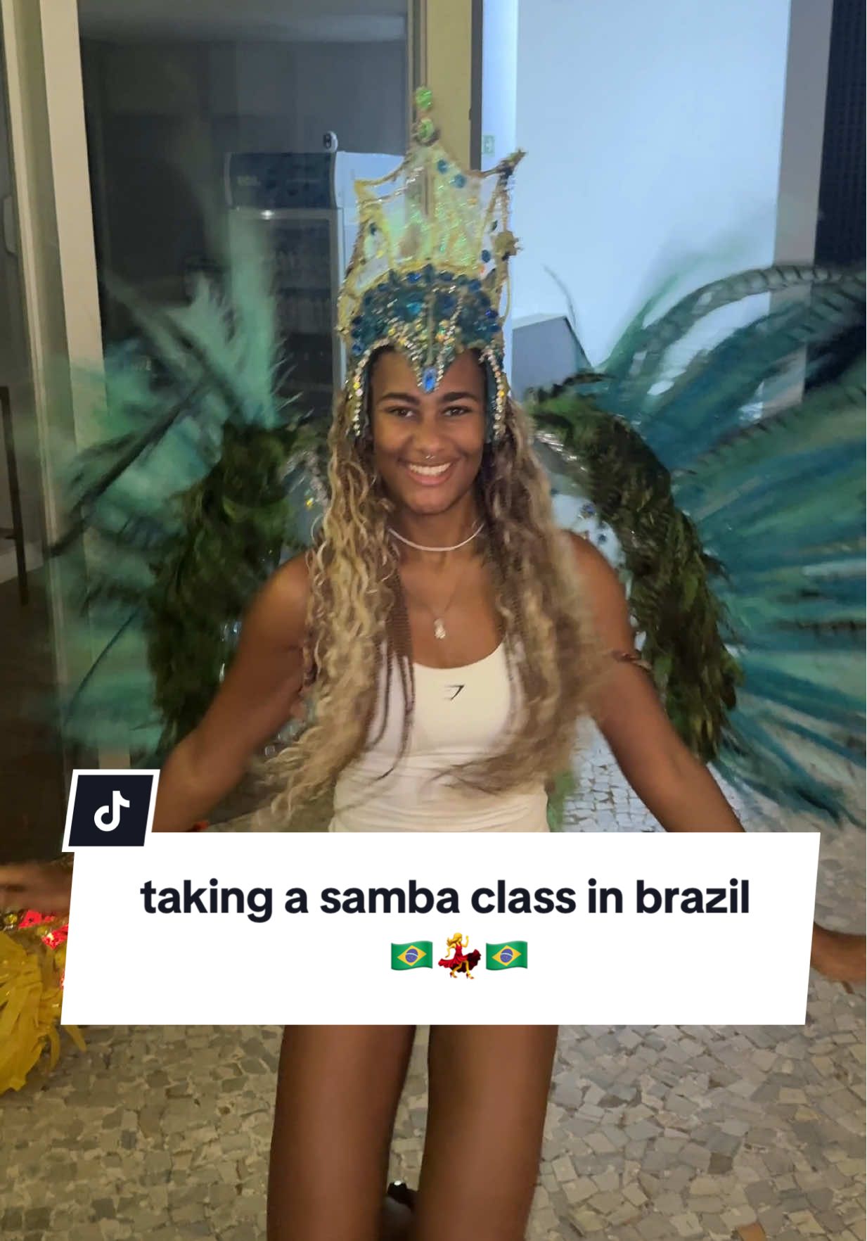 not perfect but we made progress for sure! 🇧🇷💃😅  The class cost 100reals/£13 for an hour long lesson at Samba Fit. I would 100% recommend!! #samba #sambaclass  #brasil🇧🇷 #riodejaneiro #carnaval #brazil #Sambadrome 