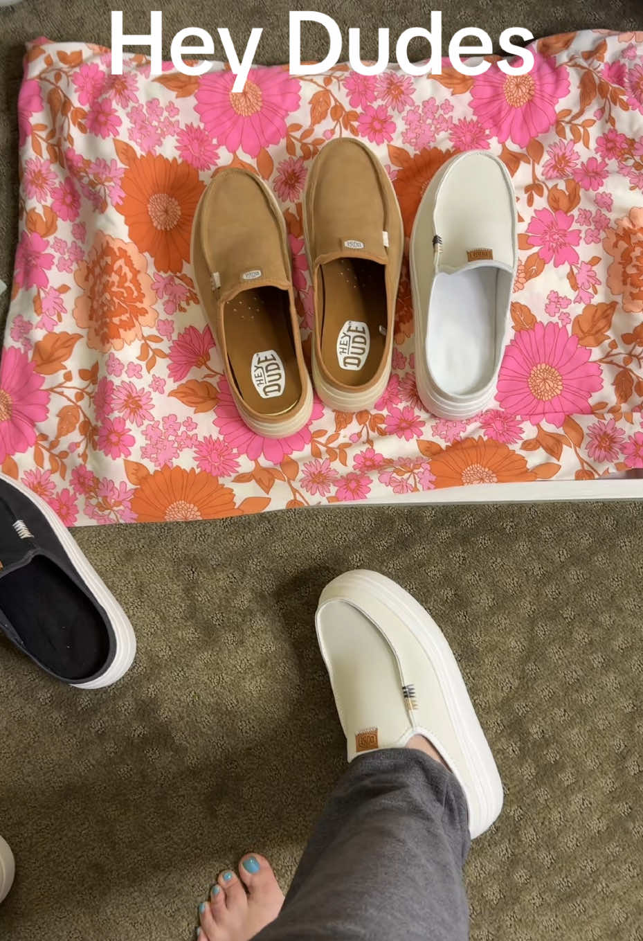 Hey Dude Austin Slides.  Comes in multiple colors. #heydude #heydudeshoes #heydudeshoes #austinlift #younglife #itsafamilything #tiktokshop #tiktokfinds #tiktokaffiliate @HeyDude 