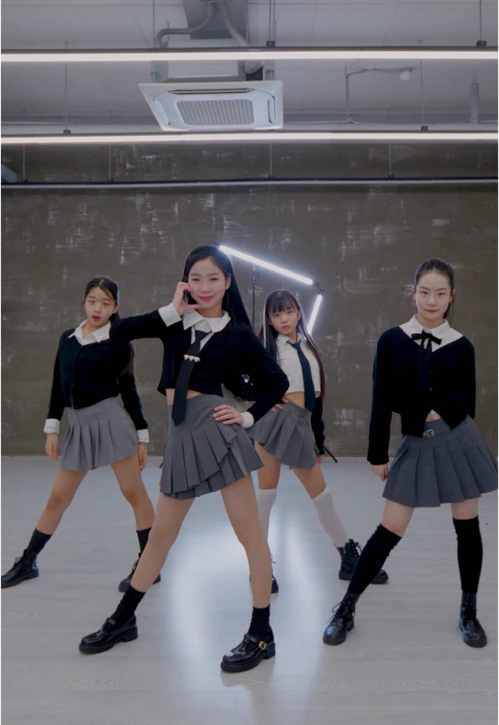 오디션반 #JISOO #지수 #earthquake Dance Cover #무브댄스 #분당 #TIKTOK 