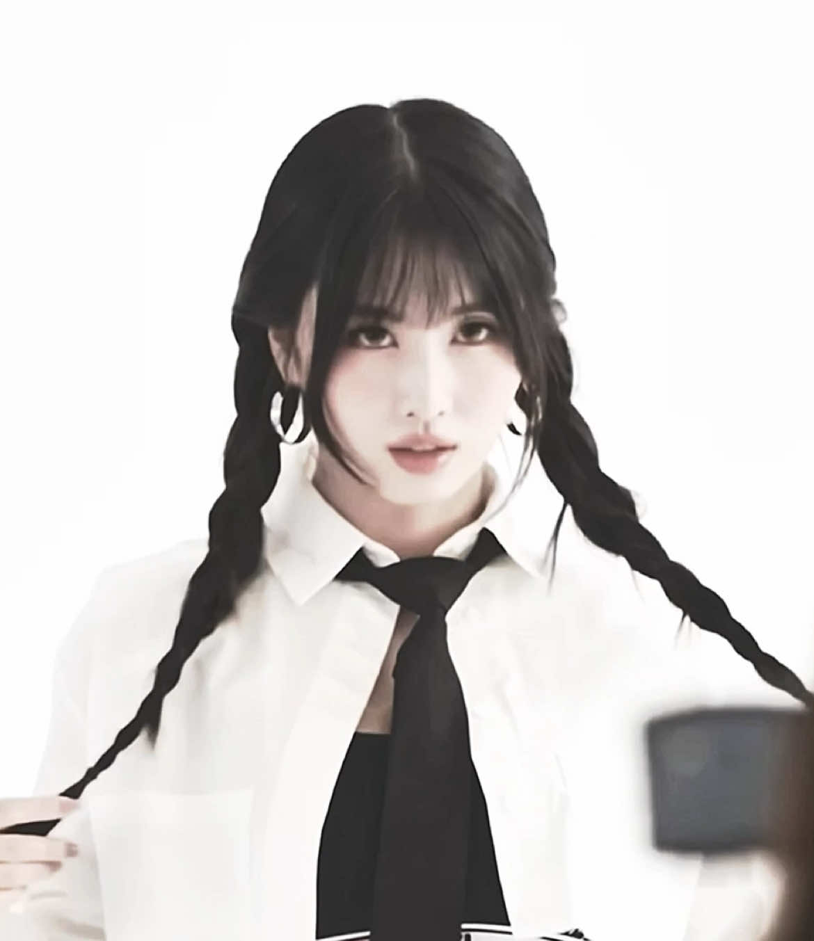 i tried fixing the quality but it didn’t work😞 #momo #momoedit #twice #twiceedits #once #kpop #kpopedit #edits #editor #fyp 