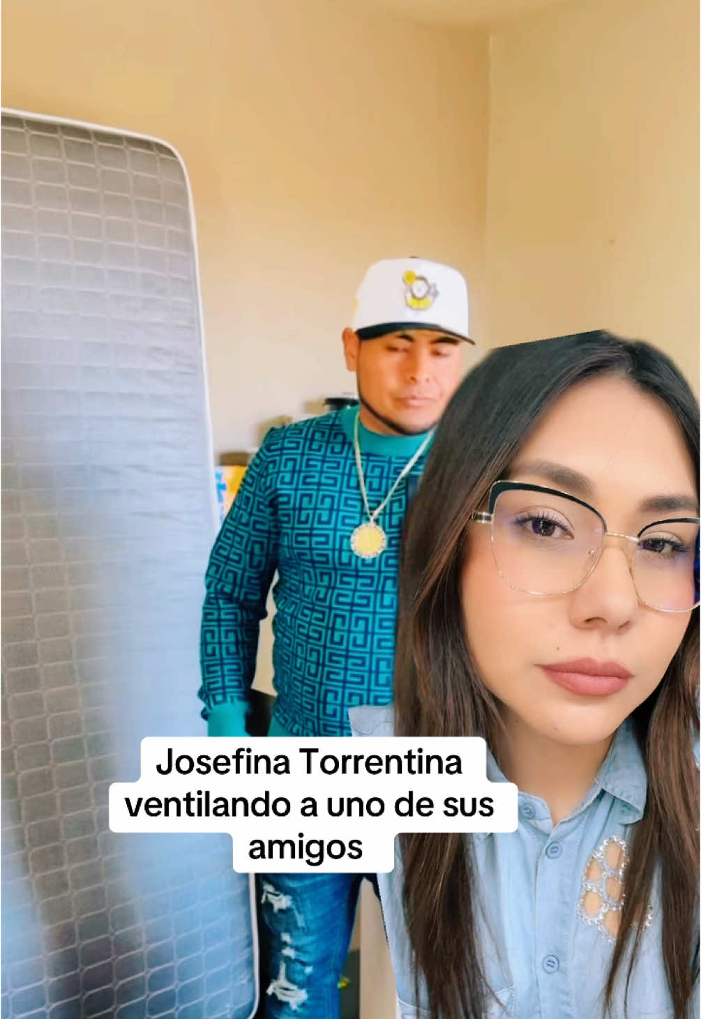 Josefina Torrentina hablando mal de uno de sus amigos 🙈 #josetorreselreydealtomando #josetorres #fyp #foryoupage #tiktok #vira #comedia #josetorreselrey00 