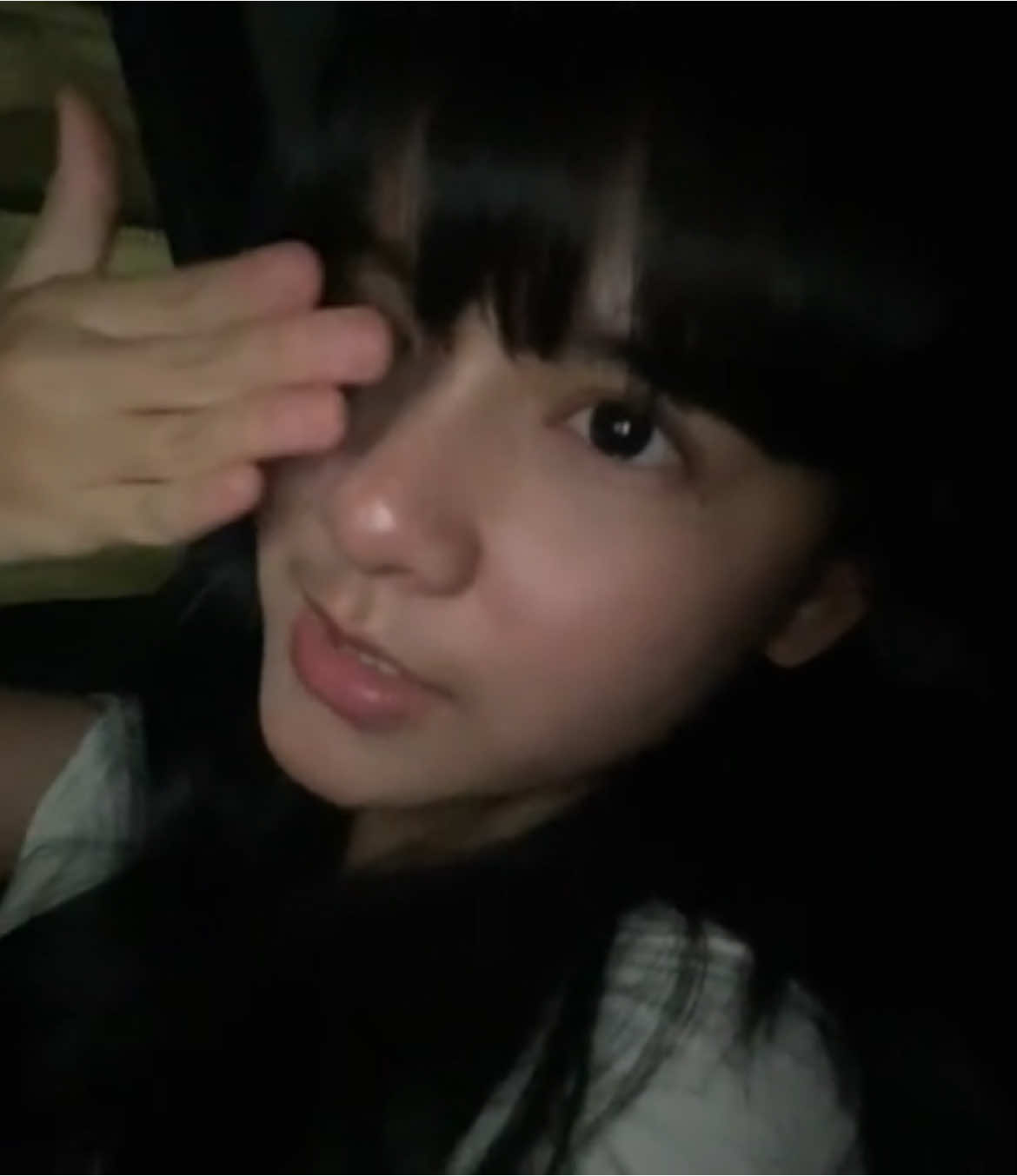 gesture nya ga singkron tapi yaudah lah ya #idk #4u 