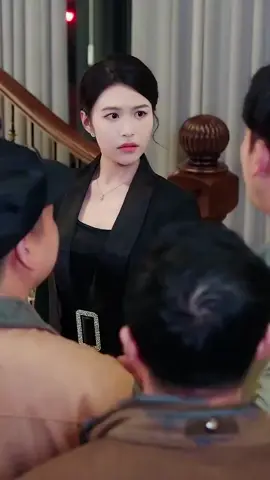 第1集：點擊視頻左下角按鈕看精彩全集#因為一個片段看了整部劇 #好劇推薦 